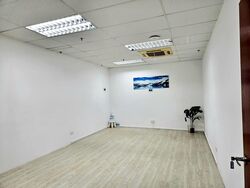Ubi Techpark (D14), Factory #558437411